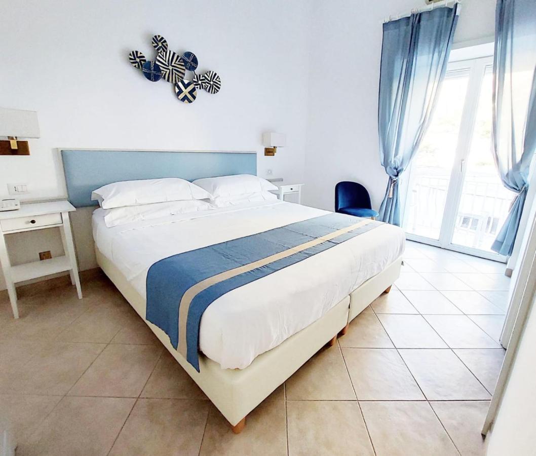 Hotel Guarracino Capri Bagian luar foto